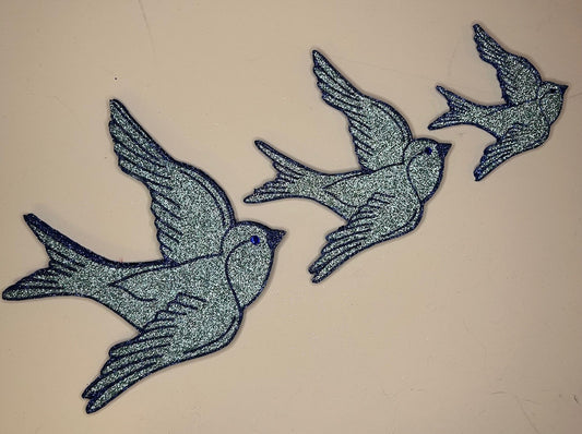 Set of 3 pink swallows