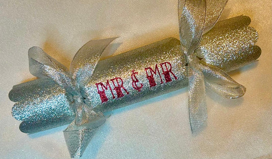 10 x Large Silver Sparkle Crackers