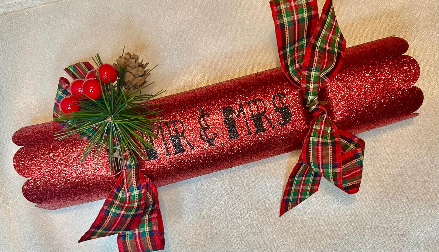 10 x Large Red Sparkle Crackers