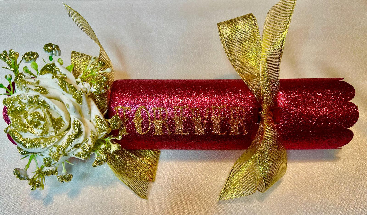 10 x Large Red Sparkle Crackers