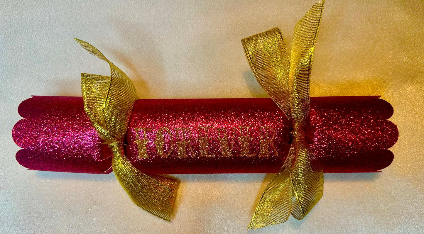 10 x Large Red Sparkle Crackers